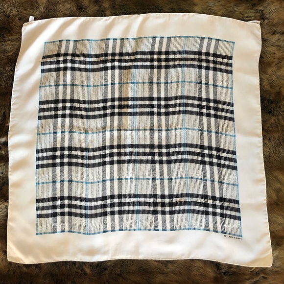 Authentic  Burberry Twill Silk Square Scarf - Picture 12 of 12